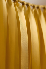 Elegant Amber Gold Single-Layer Fringe Garland Banner