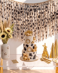 Elegant Cow Single-Layer Fringe Garland Banner