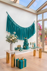 Elegant Teal Single-Layer Fringe Garland Banner