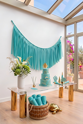 Elegant Bermuda Single-Layer Fringe Garland Banner