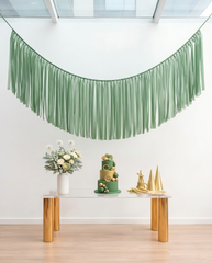 Elegant Dark Green Single-Layer Fringe Garland Banner