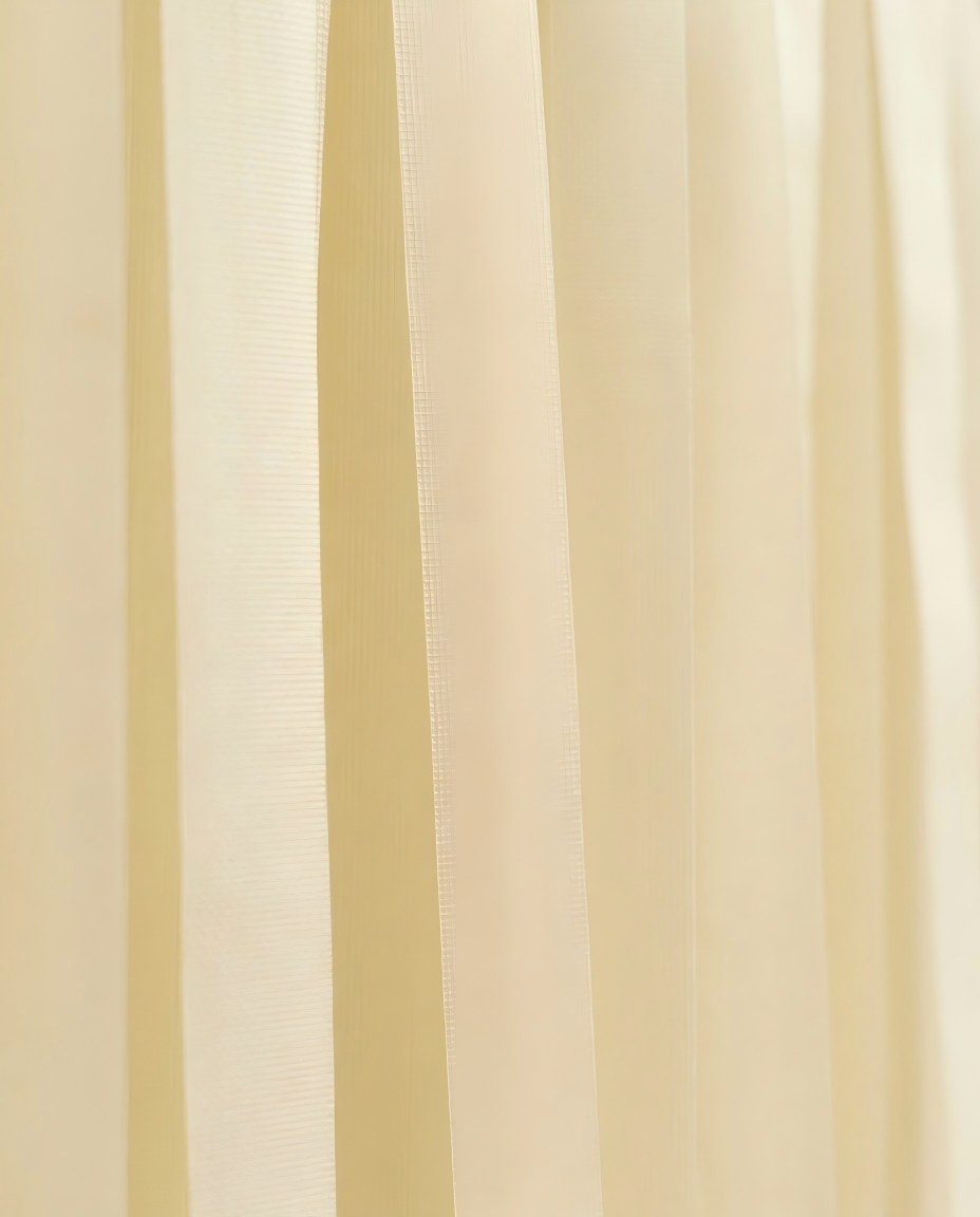 Elegant Ivory Single-Layer Fringe Garland Banner