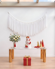 Elegant White Single-Layer Fringe Garland Banner